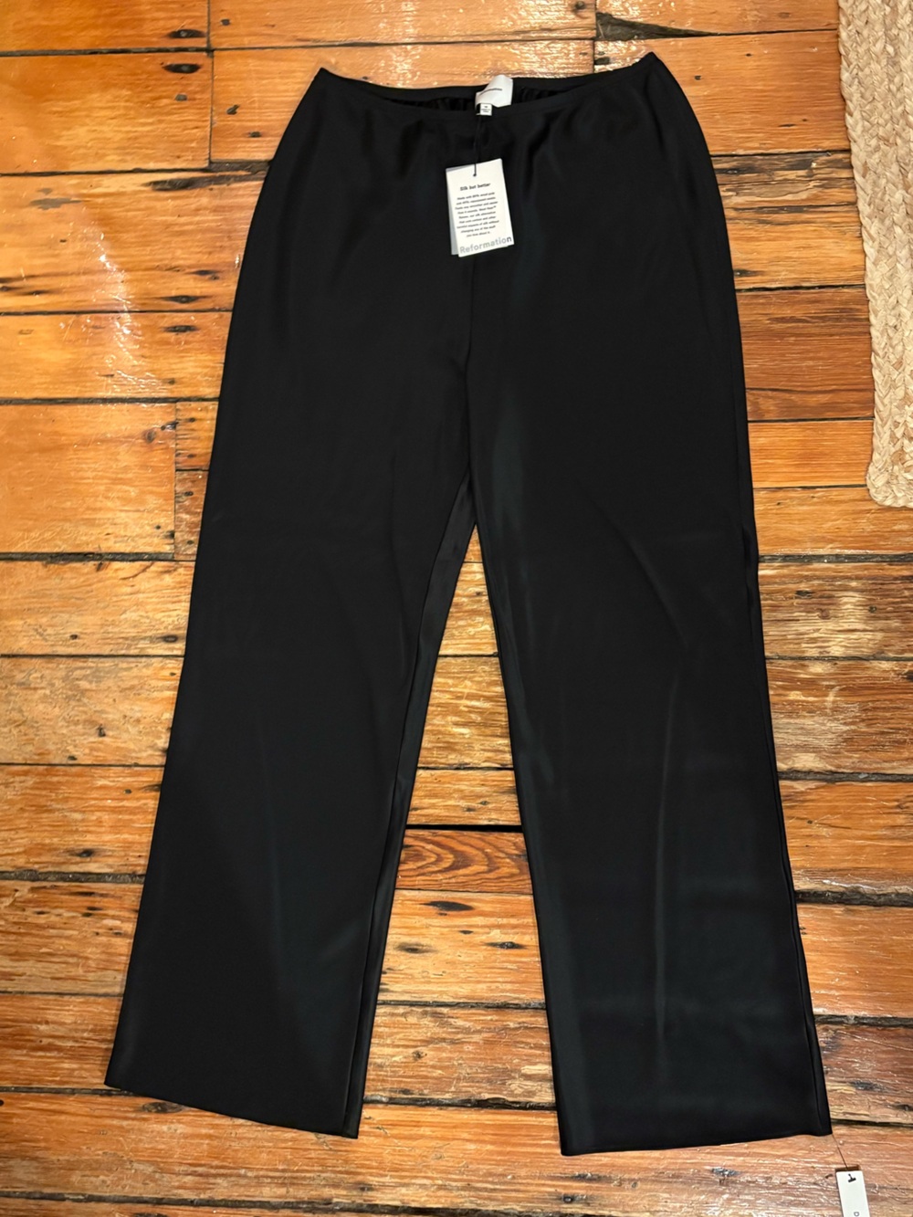 Reformation Gale Satin Mid Rise Bias Pant NWT - Picture 3 of 4